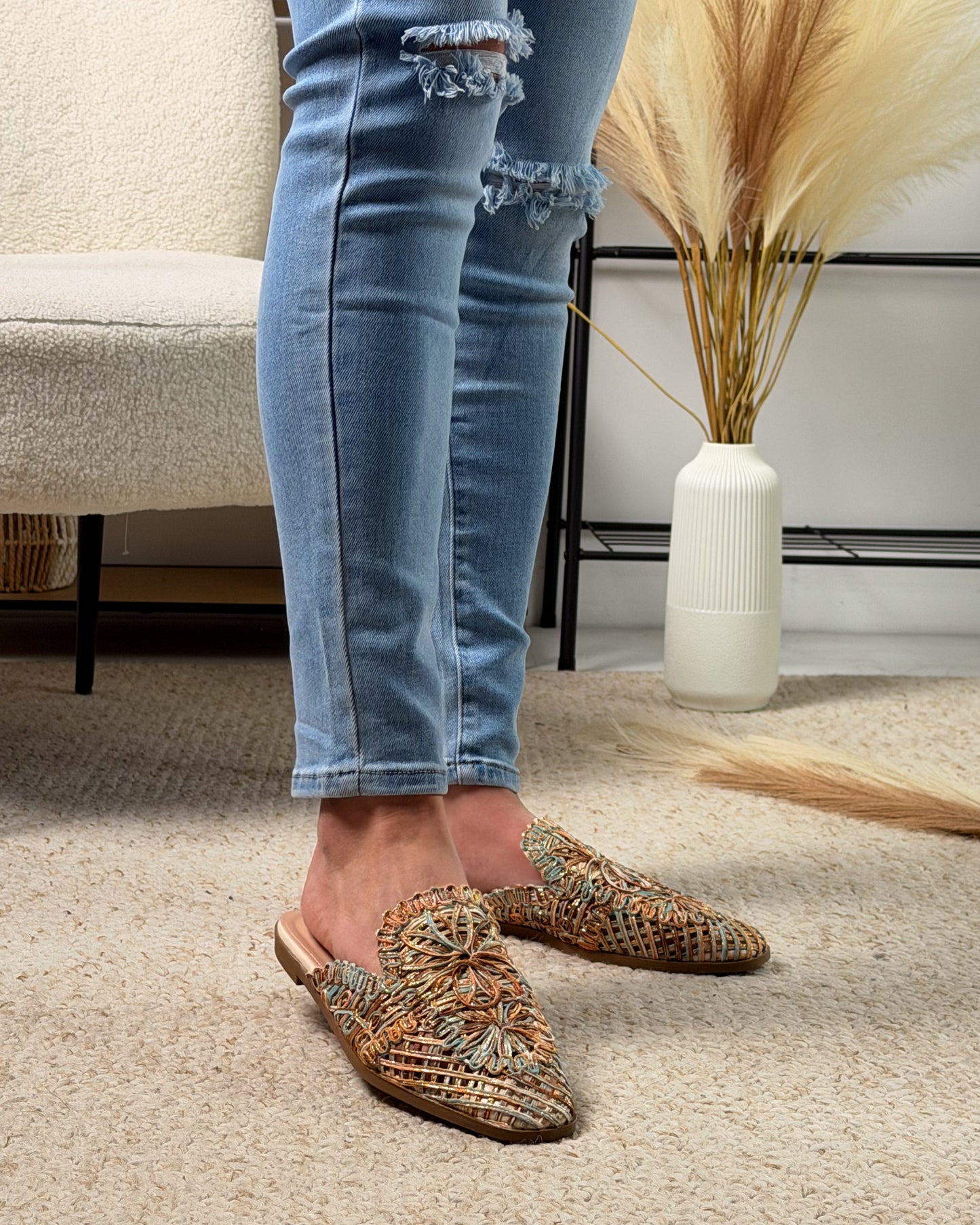 Vibe Beige Slip-On – Comfortable and Stylish Slip-On