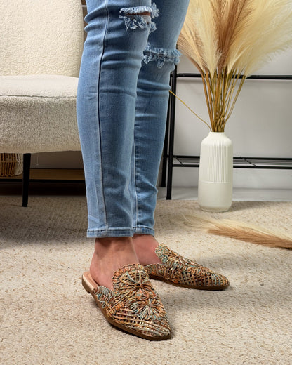 Vibe Beige Slip-On – Comfortable and Stylish Slip-On
