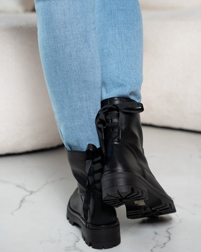 Elegant Black Bow Boots
