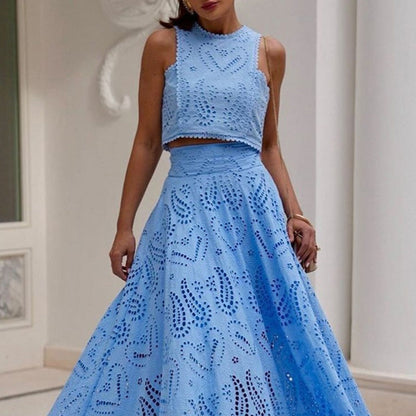 2-Piece Set – Cut-Out Sleeveless Top and Flowing Skirt