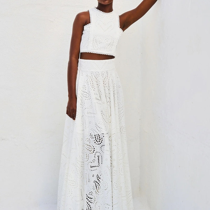 2-Piece Set – Cut-Out Sleeveless Top and Flowing Skirt